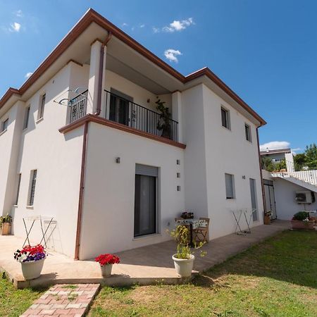 토르톨리 Giglio Marino B&B 외부 사진