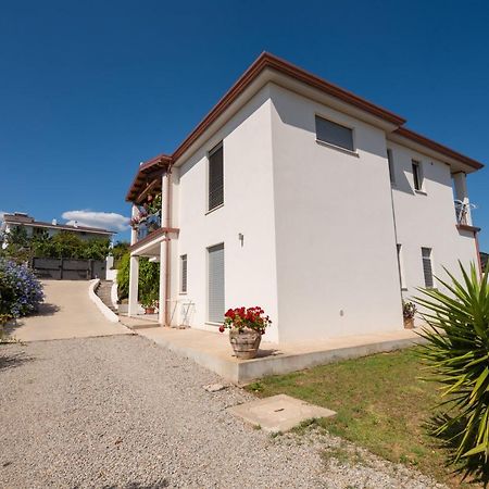 토르톨리 Giglio Marino B&B 외부 사진