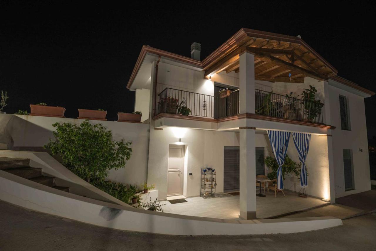 토르톨리 Giglio Marino B&B 외부 사진