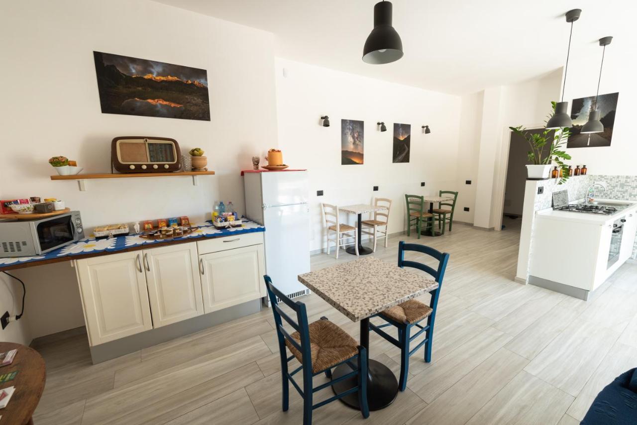 토르톨리 Giglio Marino B&B 외부 사진