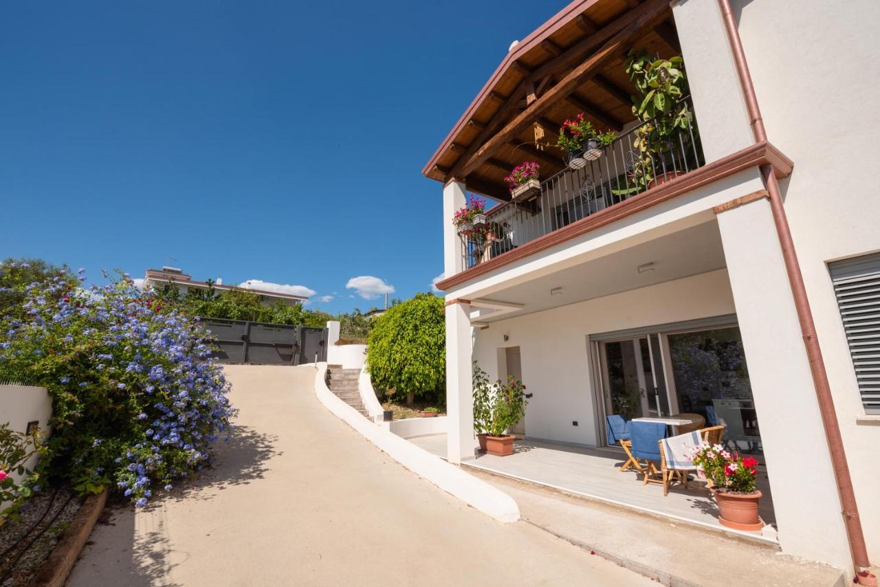토르톨리 Giglio Marino B&B 외부 사진